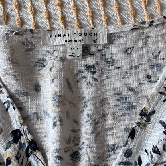 Floral Crop Top - Picture 3 of 3